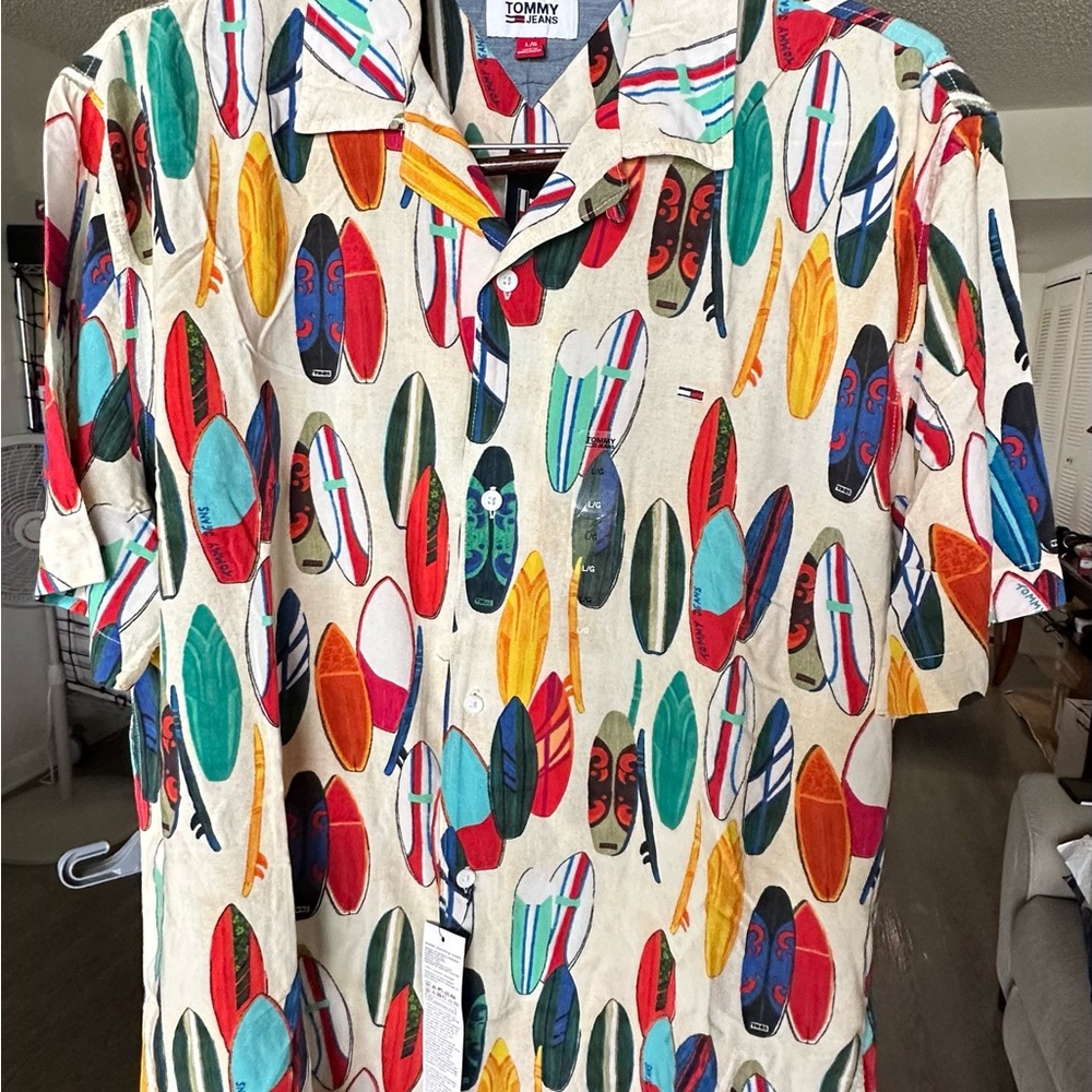 Tommy Hilfiger Red and Blue Casual Button Down Shirt